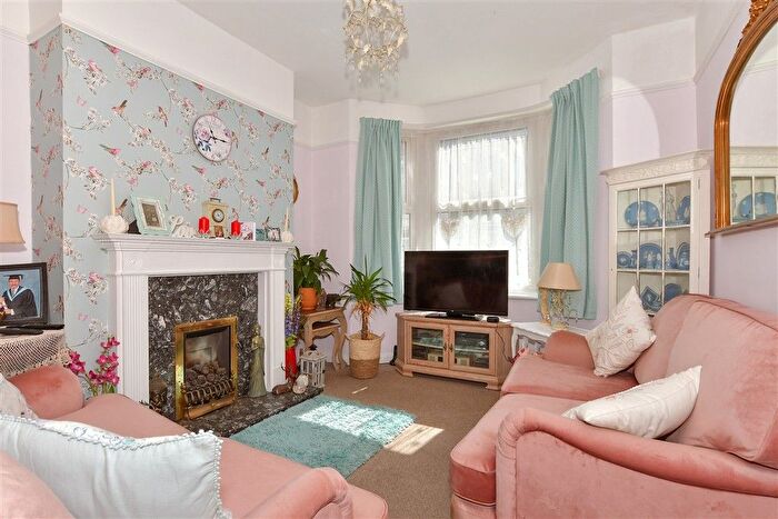 2 Bedroom Terraced House For Sale In Wellesley Road, Sheerness, Kent, ME12