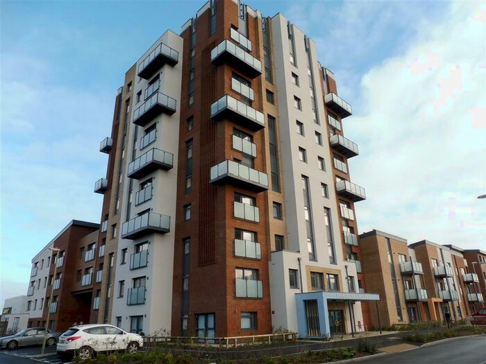 2 Bedroom Flat To Rent In Blanchard Avenue, Gosport, PO13