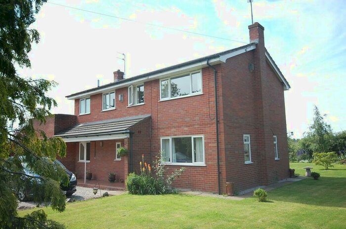 4 Bedroom Detached House To Rent In Townfield Lane, Mollington, Chester, CH1