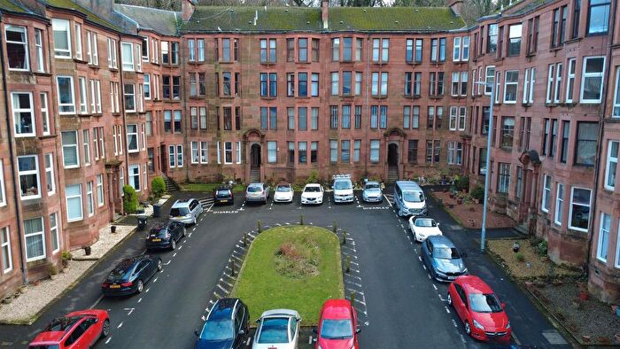 2 Bedroom Flat For Sale In Ashburn Gardens, Gourock, PA19