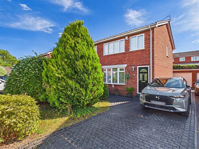 3 Bedroom Semi-Detached House For Sale In The Glebe, Norton, TS20