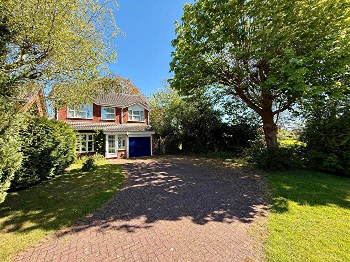 5 Bedroom Detached House For Sale In Withybrook Road, Shirley, Solihull, B90