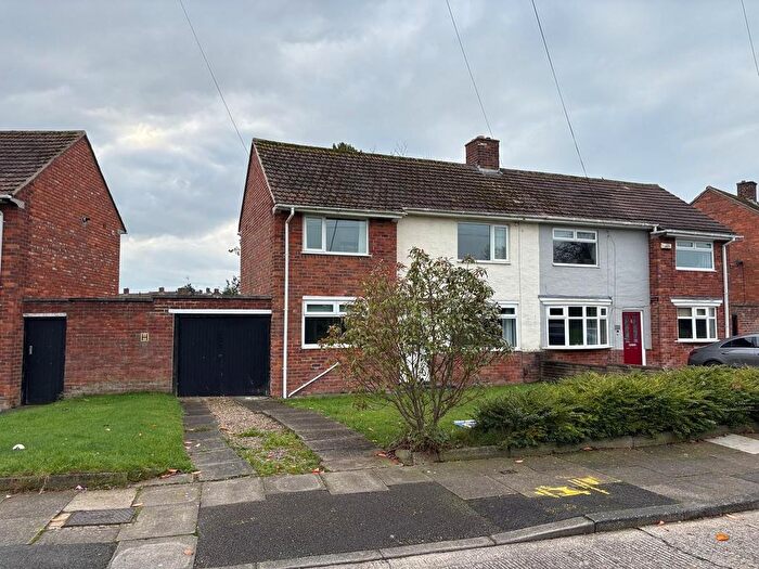 3 Bedroom Semi-Detached House For Sale In Roseneath Avenue, Stockton-On-Tees, TS19