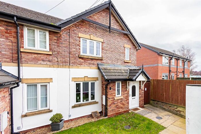 3 Bedroom End Of Terrace House For Sale In Withy Gardens, Bamber Bridge, Preston, PR5