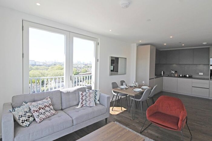 2 Bedroom Flat For Sale In Deptford Landings, Waterline Way, Deptford, London, SE8