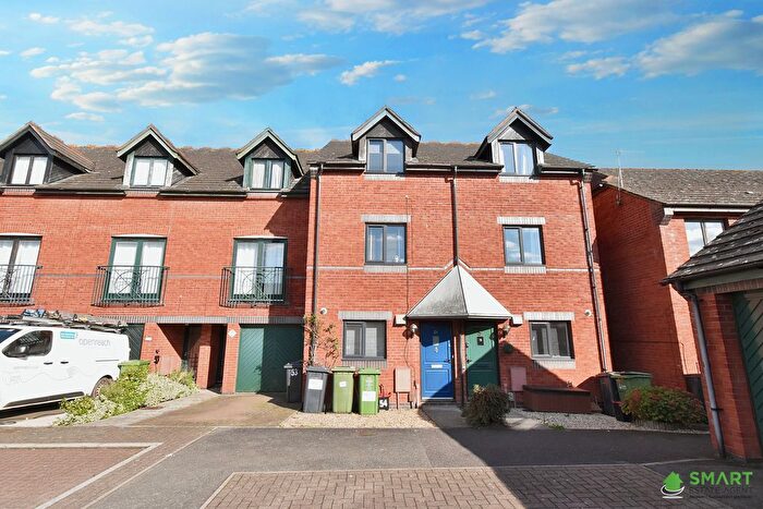 4 Bedroom Town House To Rent In Chandlers Walk, Exeter, EX2