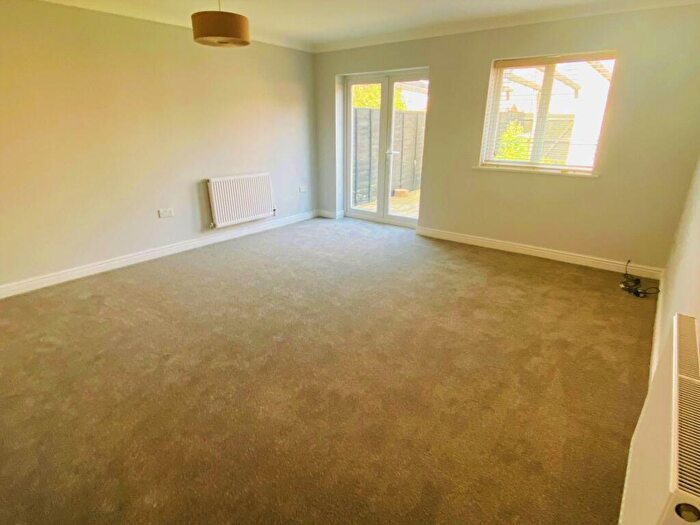 4 Bedroom Terraced House To Rent In Mallory Drive, Yaxley, PE7