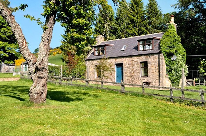 Country House For Sale In Glass, Huntly, Aberdeenshire, AB54