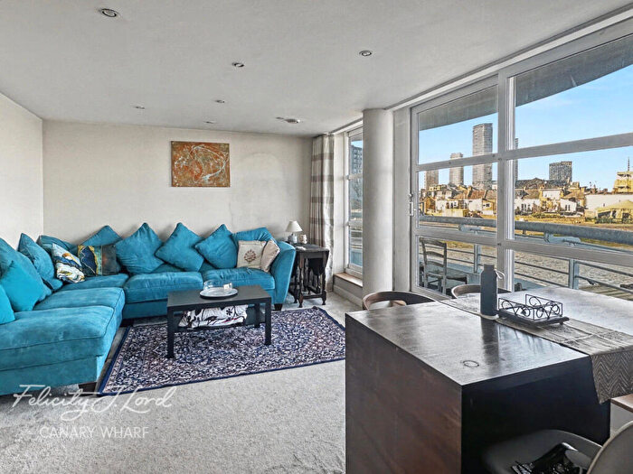 2 Bedroom Apartment To Rent In Manchester Road, London, E14