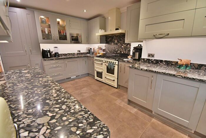 4 Bedroom Detached House For Sale In Clayford Avenue, Ferndown, BH22