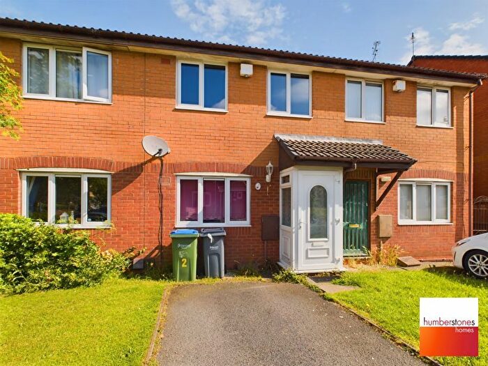 2 Bedroom Terraced House To Rent In Chance Croft, Oldbury, B68