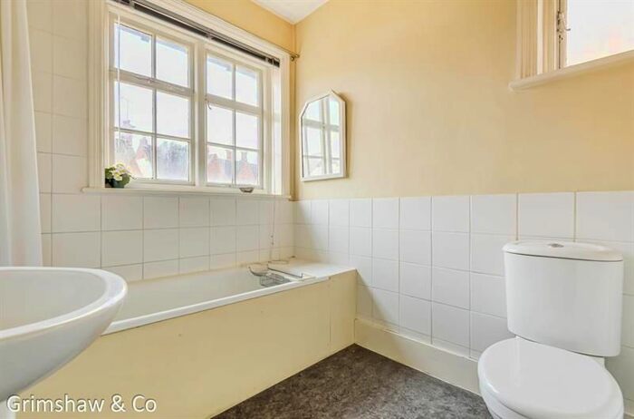 3 Bedroom Property For Sale In Ludlow Road, Brentham Garden Estate, Ealing, W5