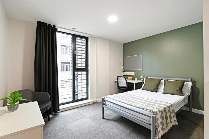 4 Bedroom Apartment To Rent In , Gatecrasher Apartments, Sheffield, S1
