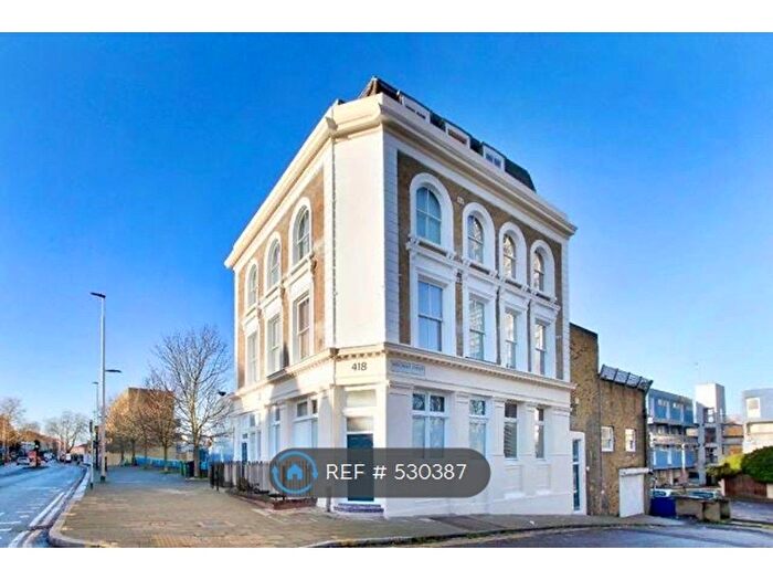 2 Bedroom Flat To Rent In The Westbury, London, SW8