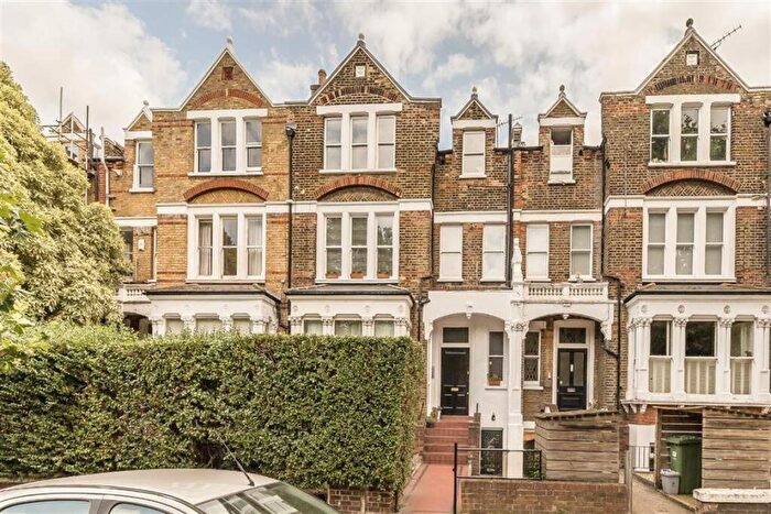 2 Bedroom Flat For Sale In Jerningham Road, New Cross, SE14