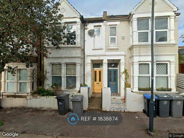 2 Bedroom Flat To Rent In Minet Gardens, London, NW10