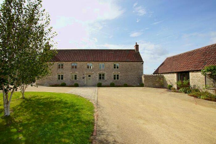 6 Bedroom Farm House To Rent In Doynton Lane, Dyrham, SN14