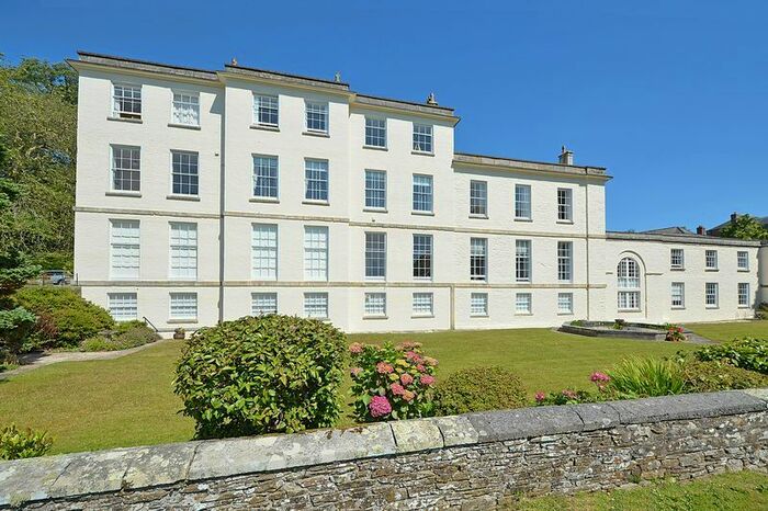 1 Bedroom Flat For Sale In Pentewan, St. Austell, PL26