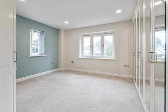 5 Bedroom Detached House To Rent In Alderbrook Road, Solihull, B91