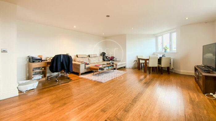 1 Bedroom Apartment To Rent In Nemus Apartments, Bush Road, London, SE8