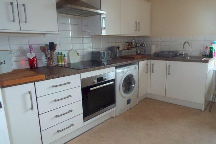 1 Bedroom Flat To Rent In 6 Castle Place, Abergele LL22