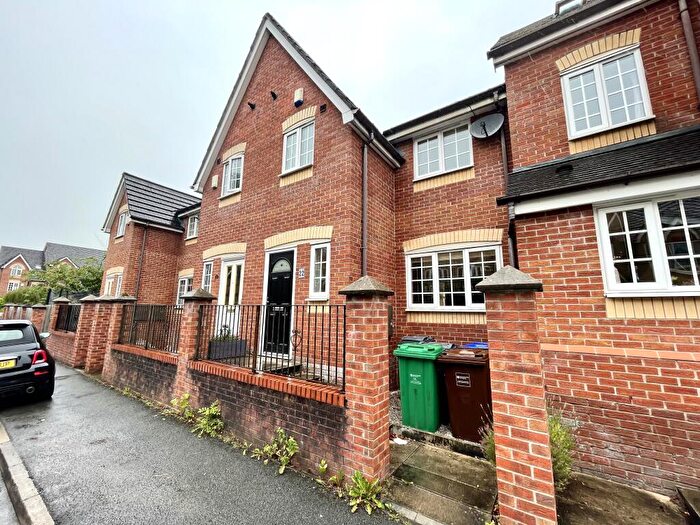 3 Bedroom Terraced House To Rent In New Barns Avenue, Chorlton, M21