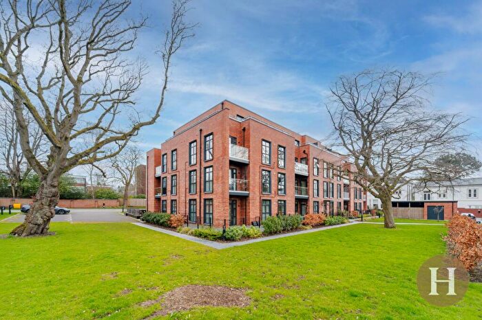 1 Bedroom Flat For Sale In Claremont Gardens, Edgbaston, B15
