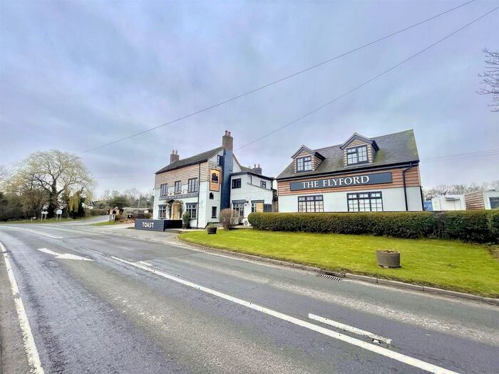 2 Bedroom Flat To Rent In Old Hill, Flyford Flavell, Worcester, WR7