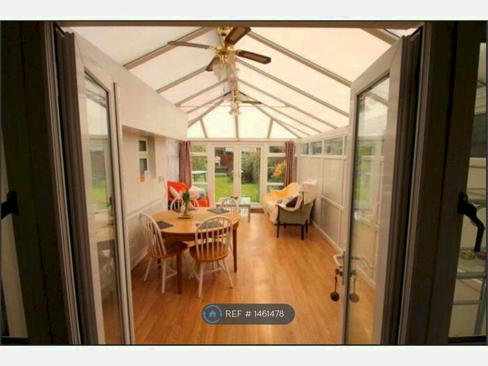 4 Bedroom Semi-Detached House To Rent In Weldon Road, Marston, Oxford, OX3