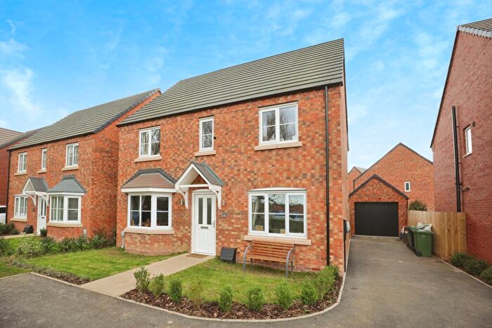 4 Bedroom Detached House For Sale In Taplins Close, Meon Vale, Stratford Upon Avon, CV37