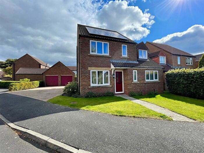 4 Bedroom Detached House For Sale In Nursery End, Ingleton, Darlington, DL2
