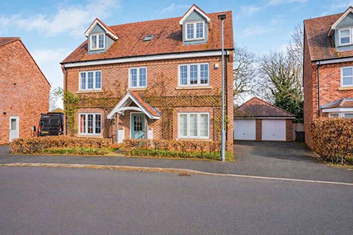 6 Bedroom Detached House For Sale In Burnham Road, Wythall, Birmingham, B47