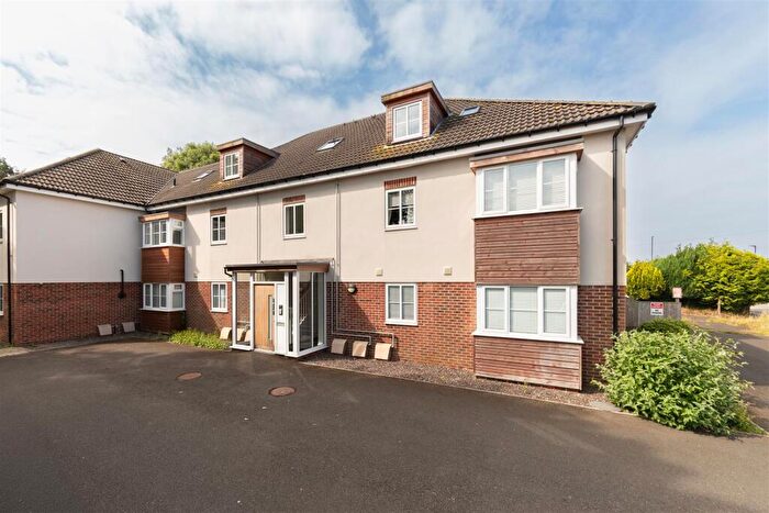2 Bedroom Flat For Sale In Warkworth Drive, Wideopen, Newcastle Upon Tyne, NE13