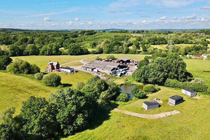 5 Bedroom Detached House For Sale In Crendell, SP6