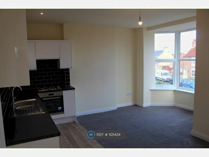 2 Bedroom Flat To Rent In Langton Road, Norton, Malton, YO17