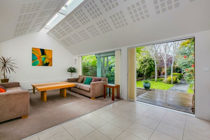 5 Bedroom Terraced House To Rent In East Sheen Avenue London, SW14