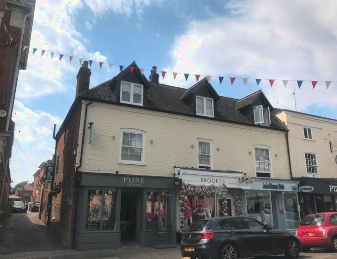 2 Bedroom Apartment To Rent In Marlow Town Centre, SL7