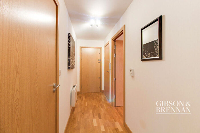 1 Bedroom Flat For Sale In Cherrydown East, Basildon, SS16