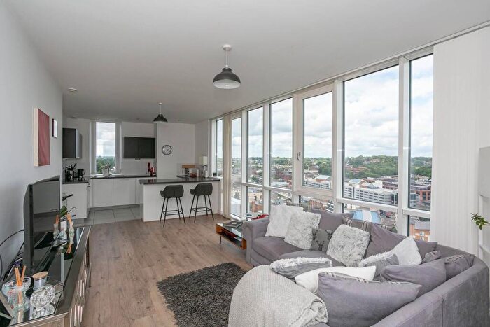 2 Bedroom Flat To Rent In Kd Tower, , Hemel Hempstead, HP1