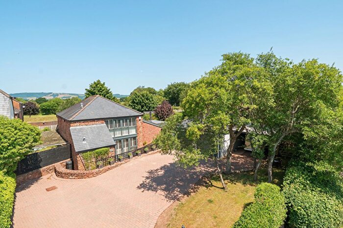 3 Bedroom Detached House For Sale In Wagon Barn, Norton Fitzwarren, TA4