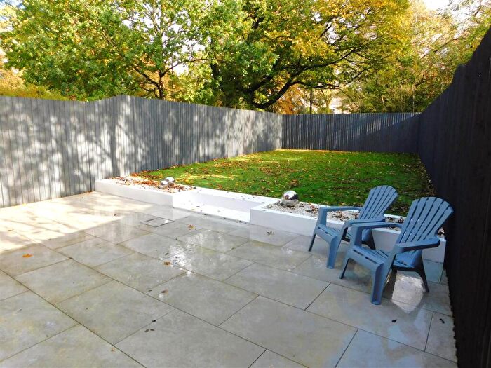 3 Bedroom Detached House For Sale In Maltby Court, Lees, Oldham, OL4