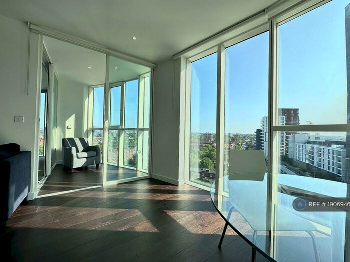 2 Bedroom Flat To Rent In Curtain Road, London, EC2A