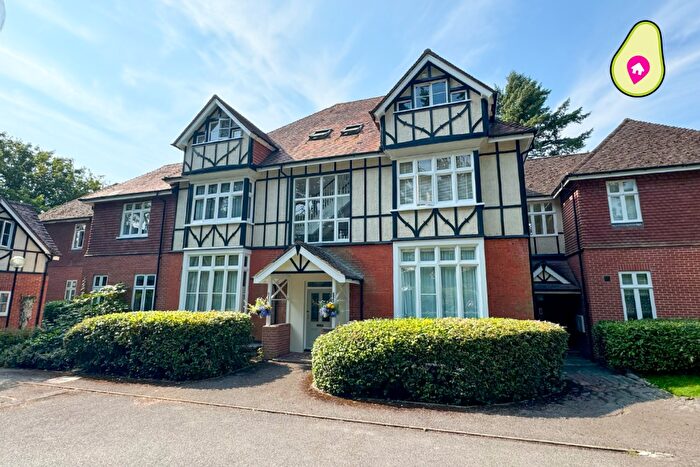 1 Bedroom Apartment To Rent In North Minden House, Deepcut, GU16