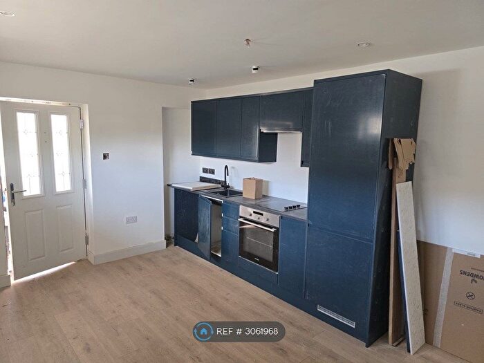 9 Bedroom Detached House To Rent In Swift Road, Southampton, SO19