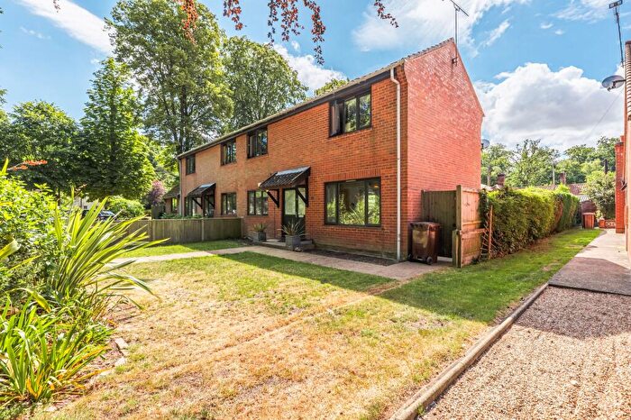 3 Bedroom Semi-Detached House For Sale In Beautifully Presented Three-Bedroom Home In High Kelling, NR25