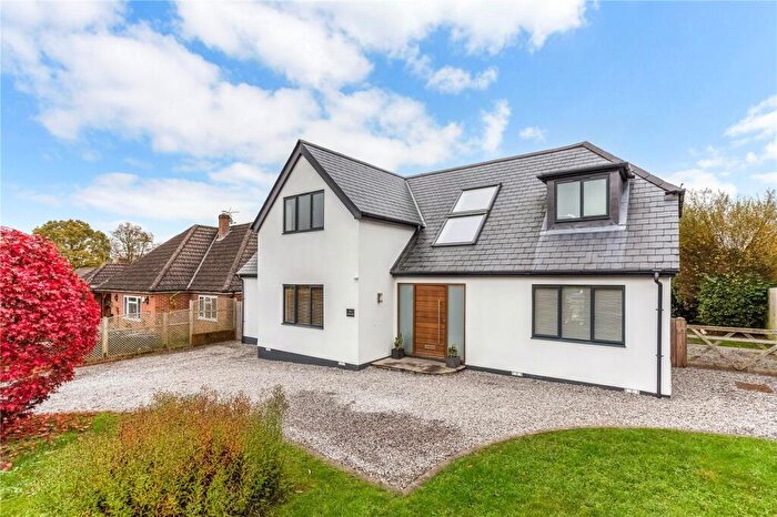 4 Bedroom Equestrian Facility For Sale In Knights Lane, Ball Hill, Newbury, Hampshire, RG20