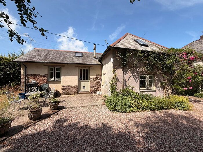 1 Bedroom Barn Conversion To Rent In Chawleigh, EX18