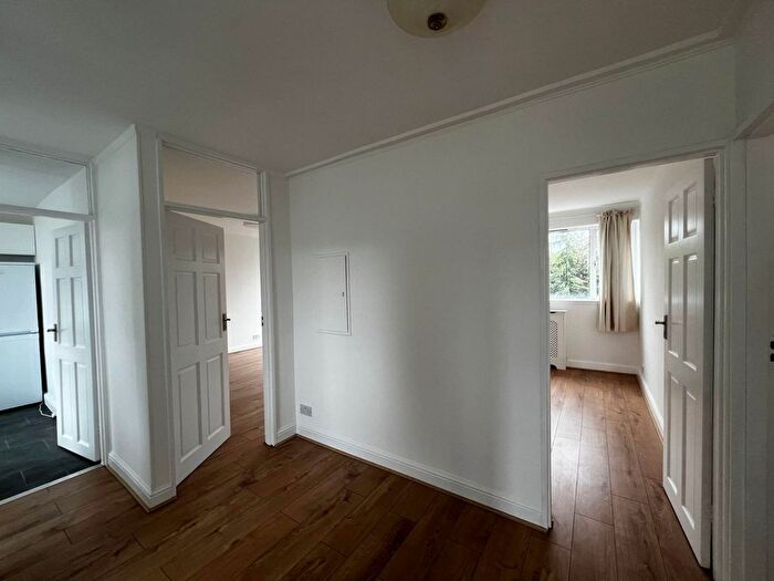 3 Bedroom Semi-Detached House To Rent In Wilkins House, Churchill Gardens, London, SW1V