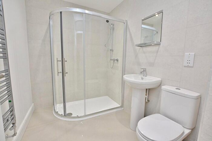 2 Bedroom Apartment To Rent In Lower Hillmorton Road, Rugby, CV21