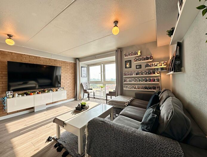 1 Bedroom Flat For Sale In Promenade, Southport, PR8